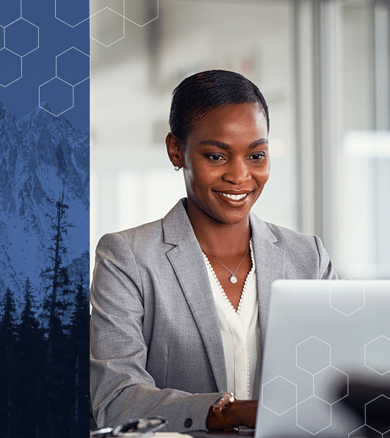 woman-working-on-computer